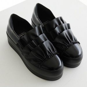 Romanchic Ruffle platform slip on sneakers black 37/6.5